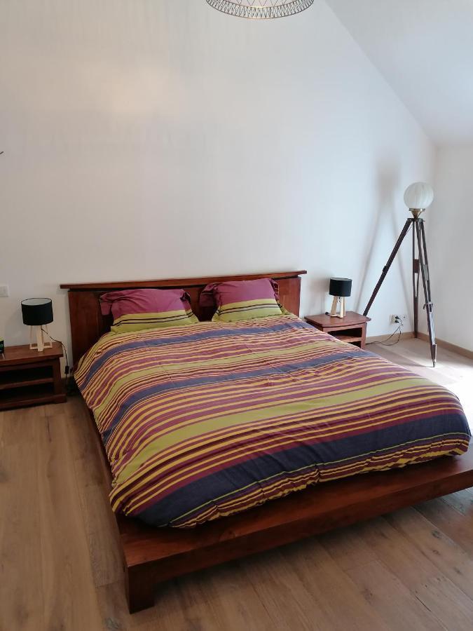 Maison Renovee En Pierres Sejour Spacieux Avec Jardin Et Terrasse Amenagee Pres Omaha Beach & Bayeux A 5Mn De La Mer Tous Commerces Commes Ngoại thất bức ảnh